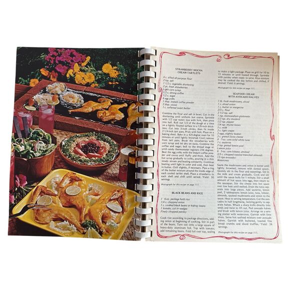 Favorite Recipes of Eastern Star Members 1973 PB Vintage Community Cookbook VG+ - Picture 6 of 8